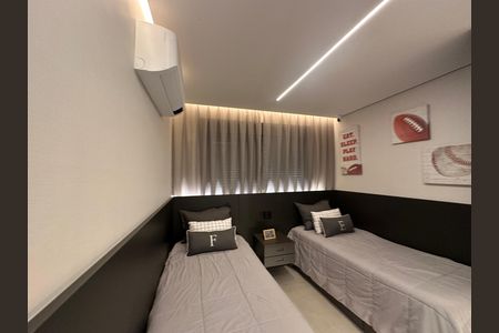 Apartamento para alugar com 175m², 3 quartos e 3 vagas Apartamento para alugar com 175m², 3 quartos e 3 vagasSuíte 2
