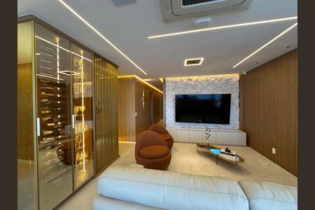 Apartamento para alugar com 175m², 3 quartos e 3 vagas Apartamento para alugar com 175m², 3 quartos e 3 vagasSala