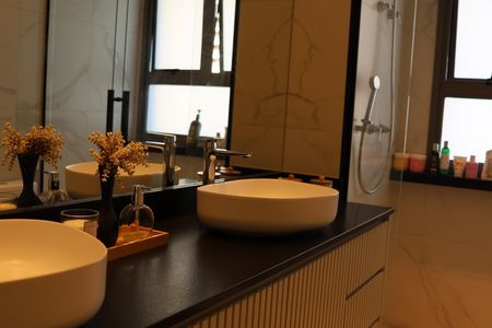 Apartamento para alugar com 175m², 3 quartos e 3 vagas Apartamento para alugar com 175m², 3 quartos e 3 vagasBanheiro da Suíte 3