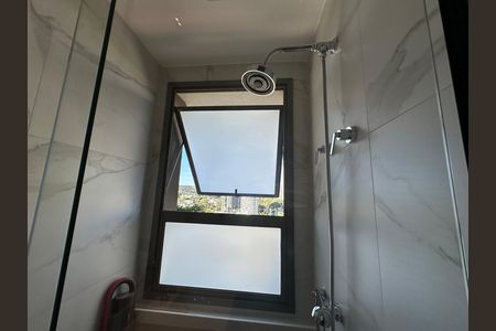 Apartamento para alugar com 175m², 3 quartos e 3 vagas Apartamento para alugar com 175m², 3 quartos e 3 vagasBanheiro da Suíte 2