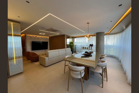 Apartamento para alugar com 175m², 3 quartos e 3 vagas Apartamento para alugar com 175m², 3 quartos e 3 vagasSala
