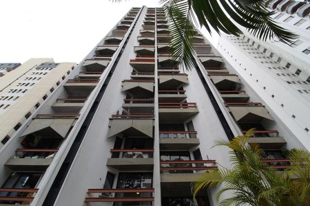 Apartamento à venda com 70m², 1 quarto e 1 vagaFachada do Prédio