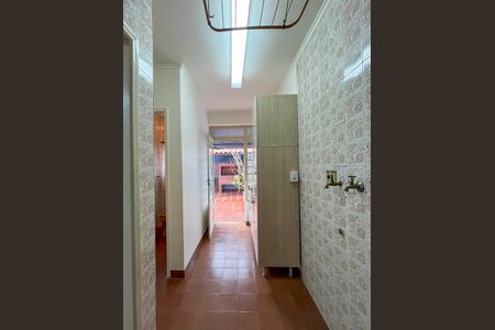 Casa para alugar com 146m², 4 quartos e 2 vagas Casa para alugar com 146m², 4 quartos e 2 vagasÁrea de Serviço
