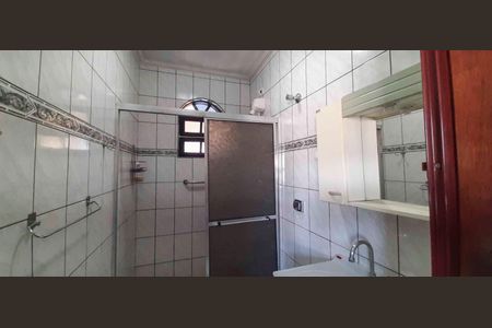 Banheiro da Suíte de casa para alugar com 4 quartos, 140m² em Santo Antônio, Osasco