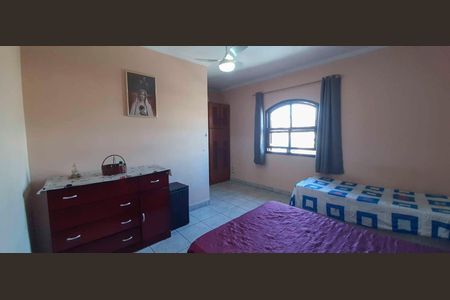 Suíte de casa para alugar com 4 quartos, 140m² em Santo Antônio, Osasco