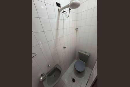 Banheiro de casa para alugar com 3 quartos, 202m² em Vila Santo Estefano, São Paulo