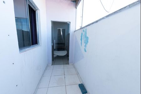 Varanda de casa para alugar com 6 quartos, 250m² em Castanheira, Contagem