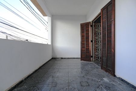 Casa para alugar com 110m², 3 quartos e 1 vaga Casa para alugar com 110m², 3 quartos e 1 vagaSacada