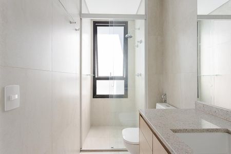 Banheiro da Suíte de apartamento para alugar com 2 quartos, 85m² em Pinheiros, São Paulo