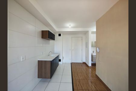 Apartamento para alugar com 28m², 1 quarto e sem vaga Apartamento para alugar com 28m², 1 quarto e sem vagaSala / Cozinha