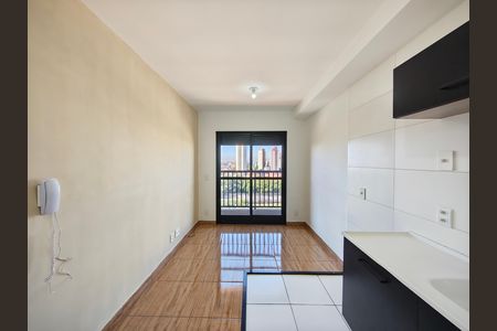 Apartamento para alugar com 28m², 1 quarto e sem vaga Apartamento para alugar com 28m², 1 quarto e sem vagaSala / Cozinha