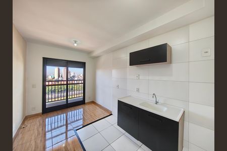Apartamento para alugar com 28m², 1 quarto e sem vaga Apartamento para alugar com 28m², 1 quarto e sem vagaSala / Cozinha