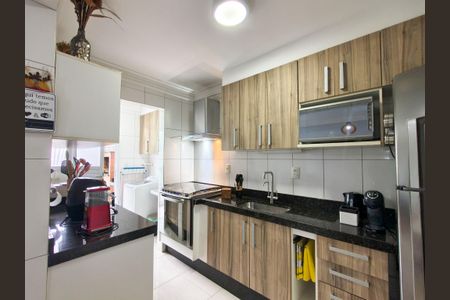 Apartamento para alugar com 79m², 2 quartos e 2 vagas Apartamento para alugar com 79m², 2 quartos e 2 vagasCozinha