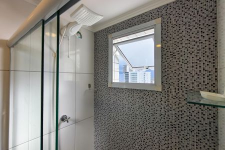 Apartamento para alugar com 79m², 2 quartos e 2 vagas Apartamento para alugar com 79m², 2 quartos e 2 vagasBanheiro da Suíte 1