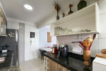 Apartamento para alugar com 79m², 2 quartos e 2 vagas Apartamento para alugar com 79m², 2 quartos e 2 vagasCozinha