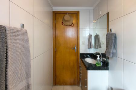 Apartamento para alugar com 79m², 2 quartos e 2 vagas Apartamento para alugar com 79m², 2 quartos e 2 vagasBanheiro da Suíte 1