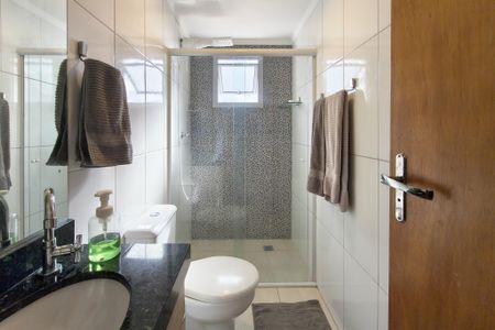 Apartamento para alugar com 79m², 2 quartos e 2 vagas Apartamento para alugar com 79m², 2 quartos e 2 vagasBanheiro da Suíte 1