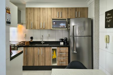 Apartamento para alugar com 79m², 2 quartos e 2 vagas Apartamento para alugar com 79m², 2 quartos e 2 vagasCozinha