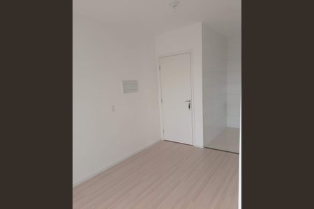 Sala de apartamento para alugar com 2 quartos, 55m² em Biritiba, Poá