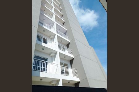 Fachada de apartamento para alugar com 2 quartos, 55m² em Biritiba, Poá