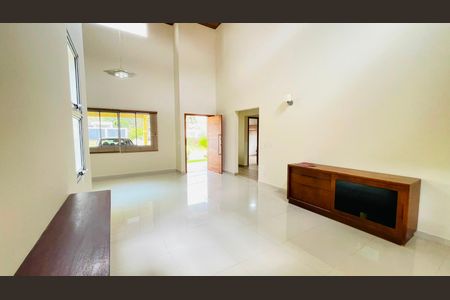 Casa de condomínio para alugar com 288m², 3 quartos e 4 vagasSala principal
