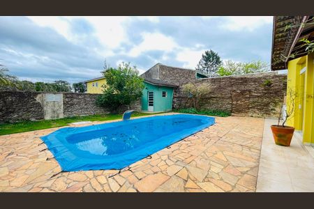Casa de condomínio para alugar com 288m², 3 quartos e 4 vagasPiscina