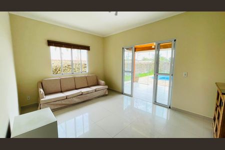 Casa de condomínio para alugar com 288m², 3 quartos e 4 vagasSala secundaria