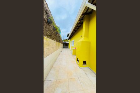 Casa de condomínio para alugar com 288m², 3 quartos e 4 vagasQuintal