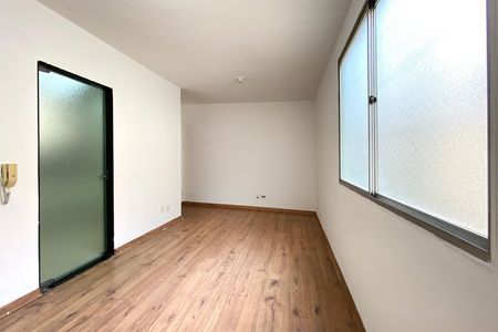 Apartamento para alugar com 50m², 2 quartos e 1 vaga Apartamento para alugar com 50m², 2 quartos e 1 vagaSala
