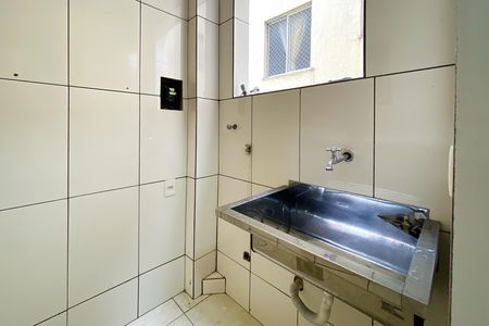 Área de Serviço de apartamento para alugar com 2 quartos, 50m² em Carlos Prates, Belo Horizonte