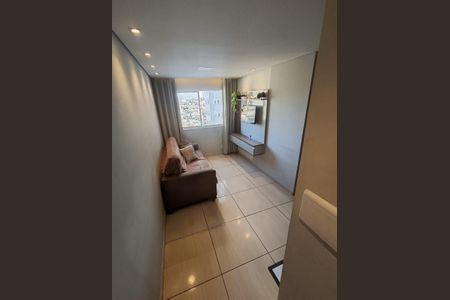 Apartamento para alugar com 37m², 2 quartos e sem vaga Apartamento para alugar com 37m², 2 quartos e sem vagaSala