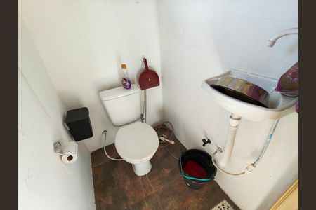 Casa à venda com 60m², 2 quartos e 1 vaga Casa à venda com 60m², 2 quartos e 1 vagaLavabo