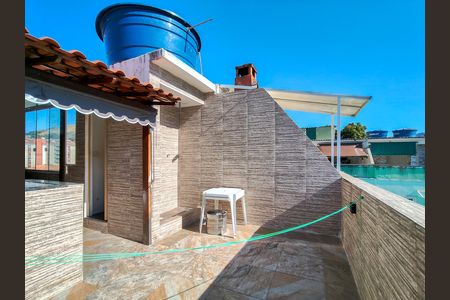 Casa à venda com 60m², 2 quartos e 1 vaga Casa à venda com 60m², 2 quartos e 1 vagaTerraço