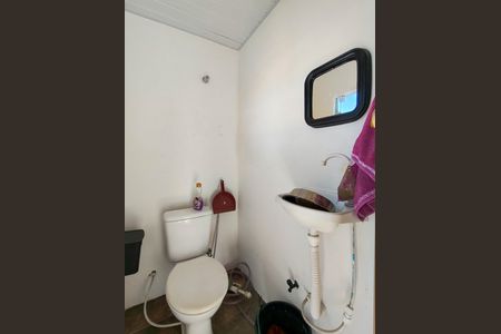 Casa à venda com 60m², 2 quartos e 1 vaga Casa à venda com 60m², 2 quartos e 1 vagaLavabo