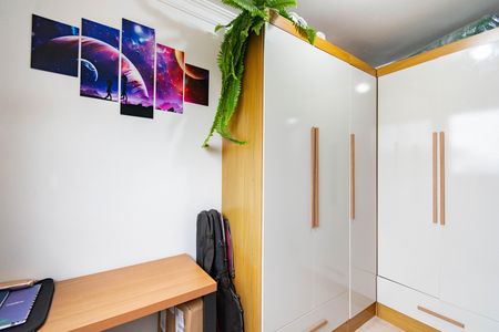 Apartamento à venda com 2 quartos, 38m² em Olaria, Canoas
