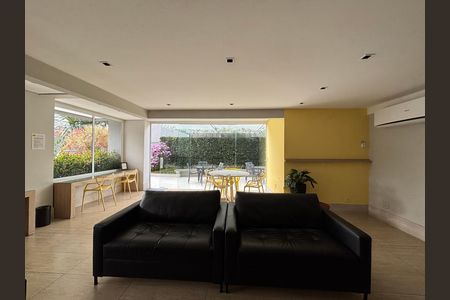 Studio para alugar com 27m², 1 quarto e 1 vaga Studio para alugar com 27m², 1 quarto e 1 vagaCoworking