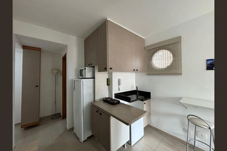 Studio para alugar com 27m², 1 quarto e 1 vaga Studio para alugar com 27m², 1 quarto e 1 vagaStudio