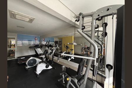 Studio para alugar com 27m², 1 quarto e 1 vaga Studio para alugar com 27m², 1 quarto e 1 vagaAcademia