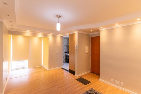 Sala de apartamento à venda com 2 quartos, 56m² em Vila Industrial, São Paulo