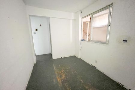 Sala de casa para alugar com 1 quarto, 50m² em Bancários, Rio de Janeiro