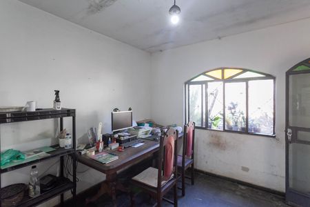 Copa de casa à venda com 3 quartos, 360m² em Kennedy, Contagem