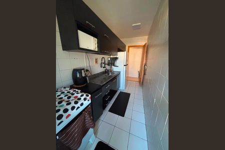Apartamento para alugar com 66m², 2 quartos e 2 vagas Apartamento para alugar com 66m², 2 quartos e 2 vagasCozinha
