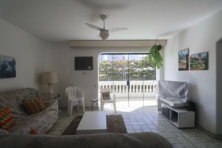 Apartamento para alugar com 130m², 3 quartos e 1 vaga Apartamento para alugar com 130m², 3 quartos e 1 vagaSala