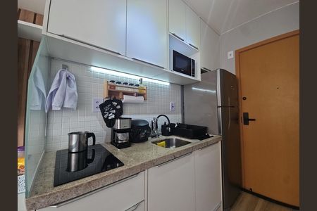 Apartamento para alugar com 1 quarto, 16m² em Amaralina, Salvador