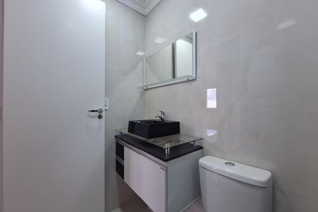 Banheiro de apartamento para alugar com 2 quartos, 47m² em Centro, Santo André