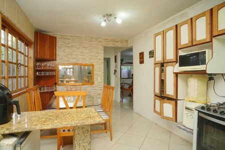 Casa para alugar com 134m², 2 quartos e 3 vagas Casa para alugar com 134m², 2 quartos e 3 vagasCozinha