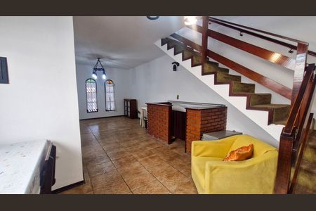 Casa à venda com 4 quartos, 240m² em Parque America, São Paulo
