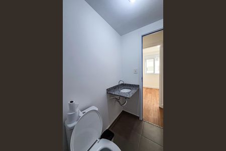 Apartamento à venda com 44m², 2 quartos e 1 vaga Apartamento à venda com 44m², 2 quartos e 1 vagaBanheiro
