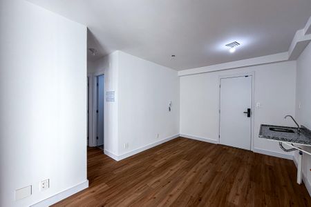 Apartamento à venda com 44m², 2 quartos e 1 vaga Apartamento à venda com 44m², 2 quartos e 1 vagaSala