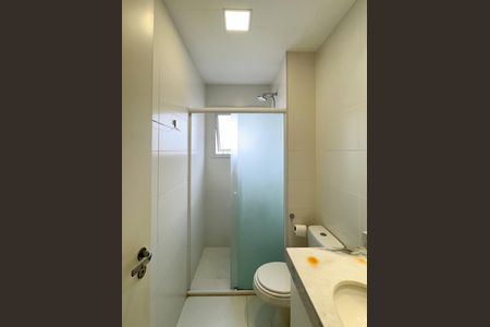 Apartamento para alugar com 77m², 2 quartos e 1 vaga Apartamento para alugar com 77m², 2 quartos e 1 vagaBanheiro - Suíte